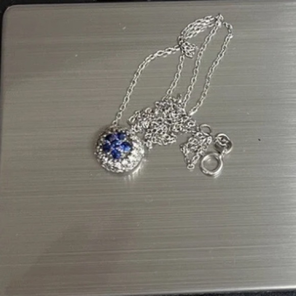 Mouawad 18k sapphire and diamond pendant necklace 3.4 grams